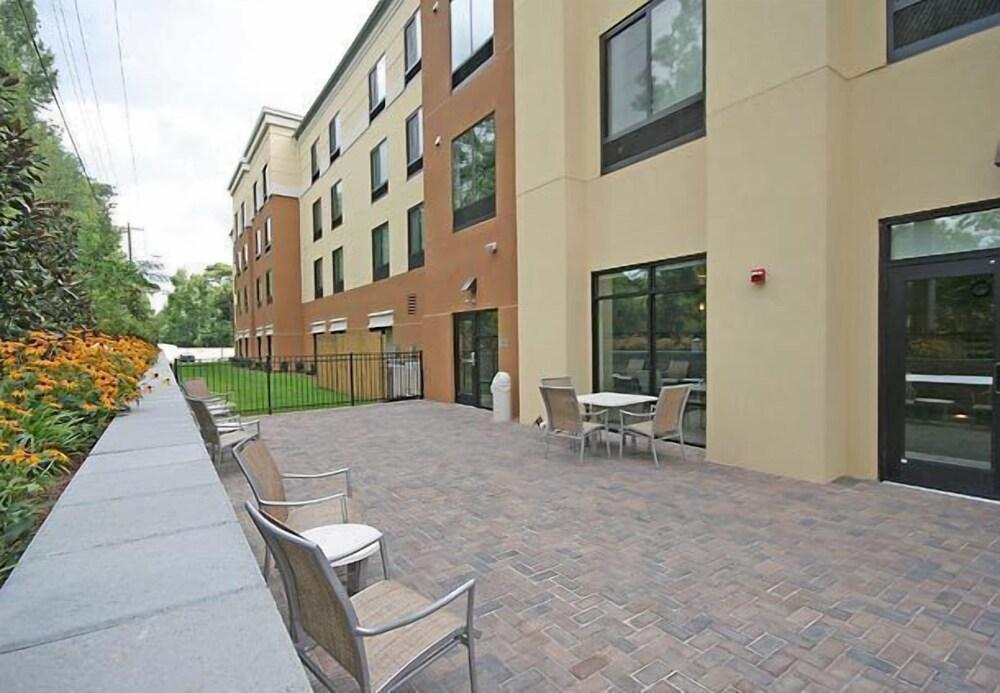 Springhill Suites By Marriott Charleston North North Charleston Exterior photo
